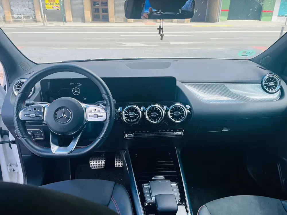MERCEDES gla