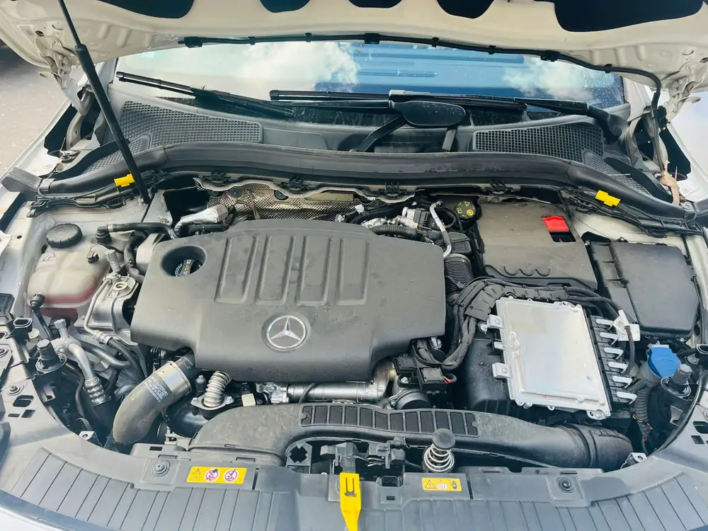 MERCEDES gla