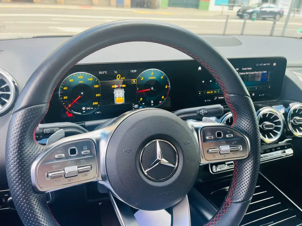 MERCEDES gla