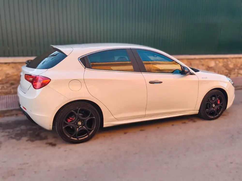 ALFA ROMEO giulietta