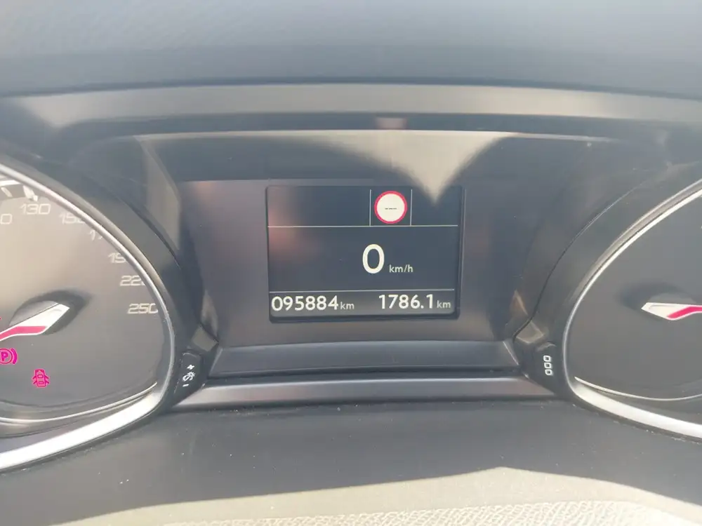 PEUGEOT 308 - Foto 9 | Clidrive