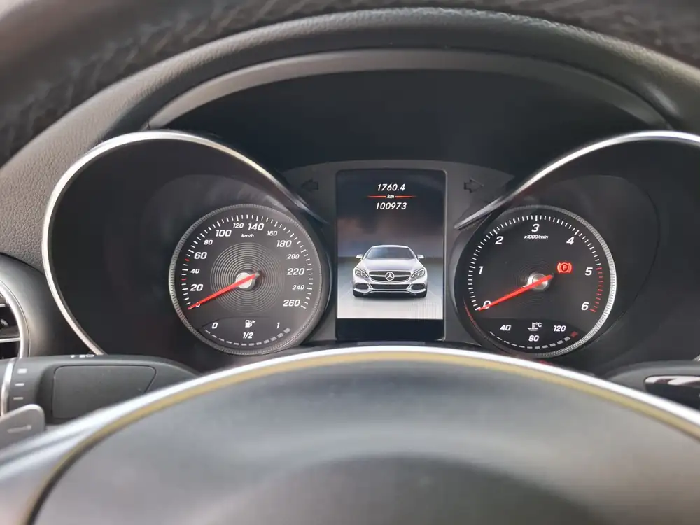 MERCEDES clase c