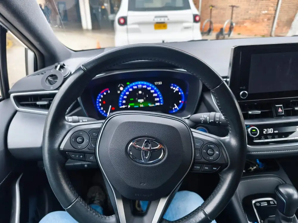 TOYOTA corolla - Foto 6 | Clidrive
