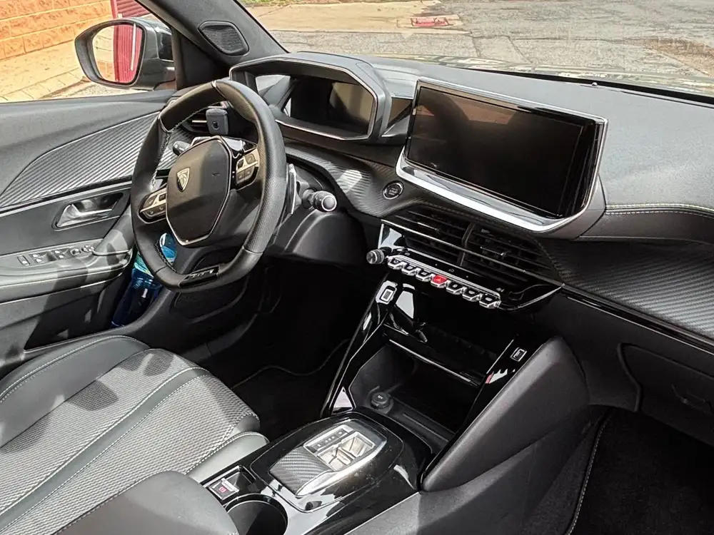 PEUGEOT 2008 - Foto 10 | Clidrive