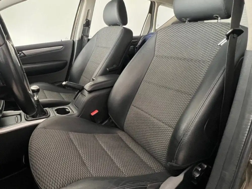 MERCEDES clase a - Foto 12 | Clidrive