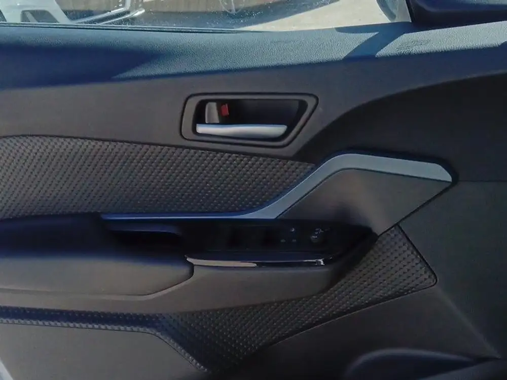 TOYOTA c-hr - Foto 12 | Clidrive