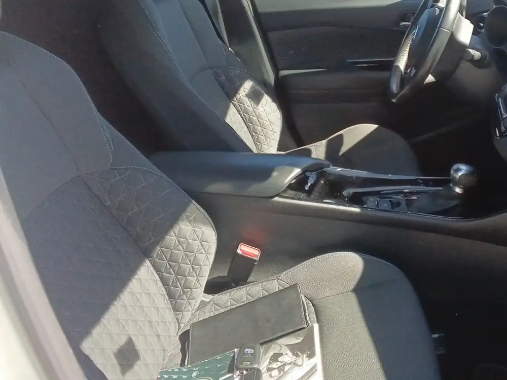 TOYOTA c-hr - Foto 14 | Clidrive