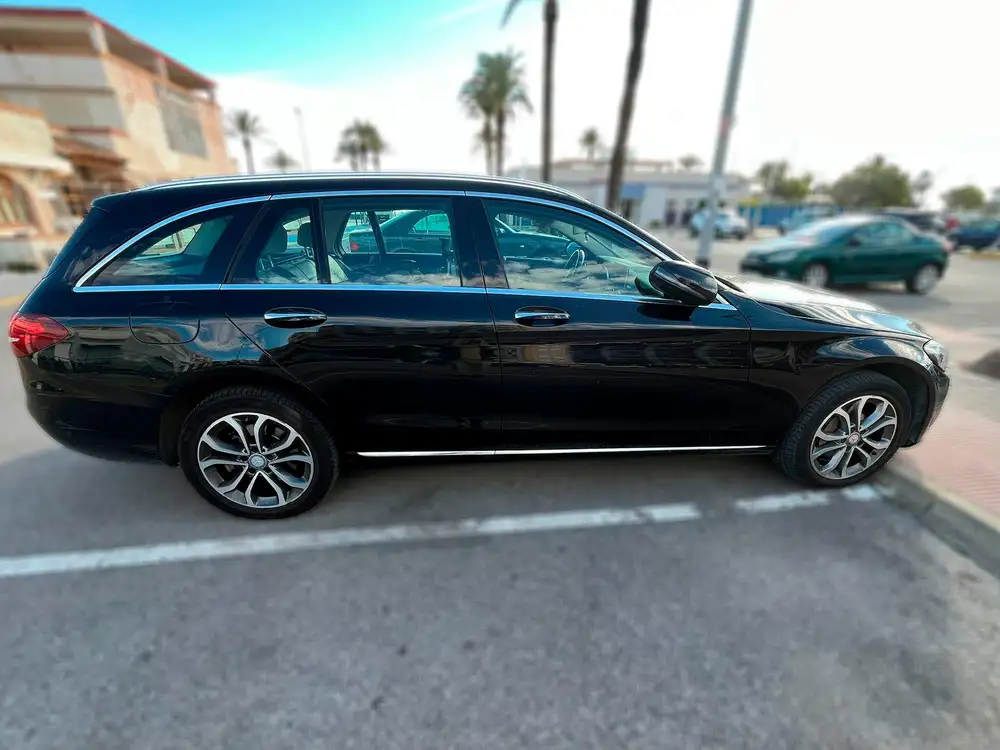 MERCEDES clase c