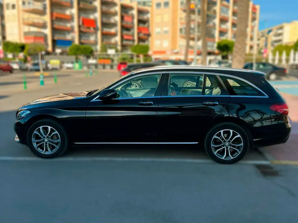 MERCEDES clase c