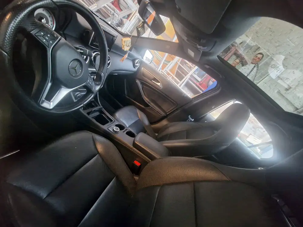 MERCEDES clase a