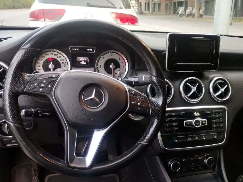 MERCEDES clase a