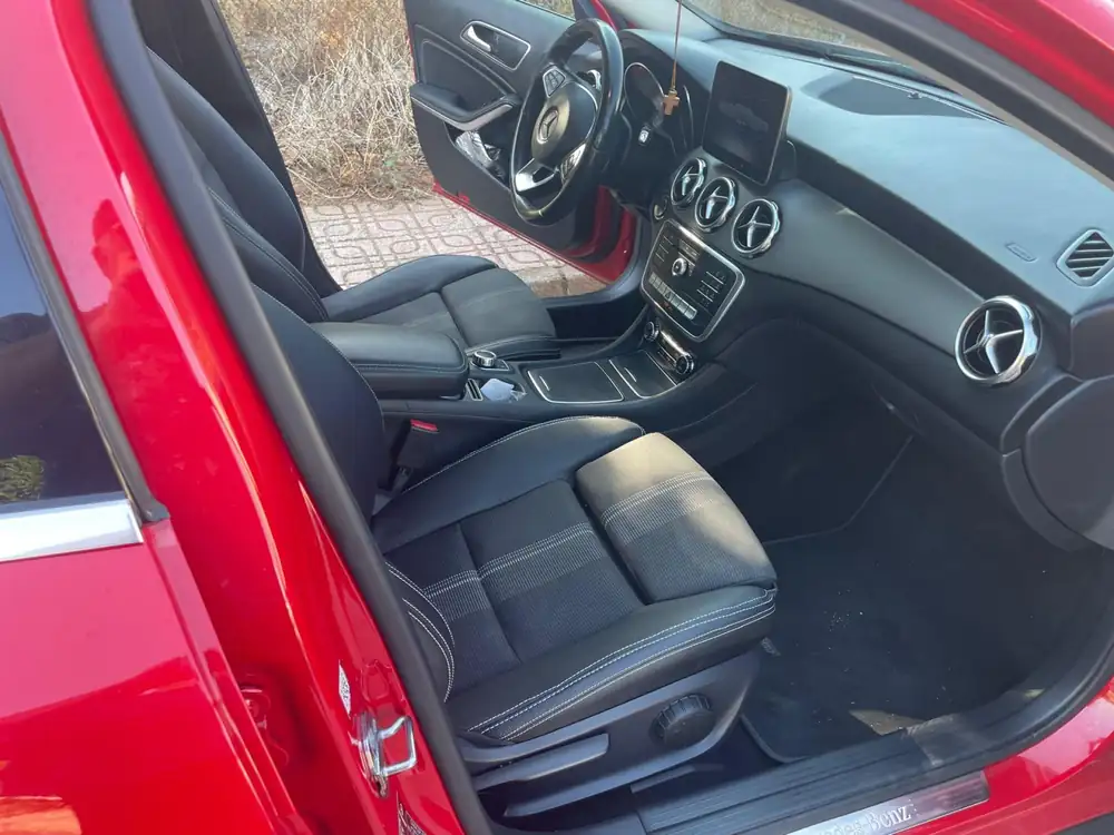 MERCEDES clase gla