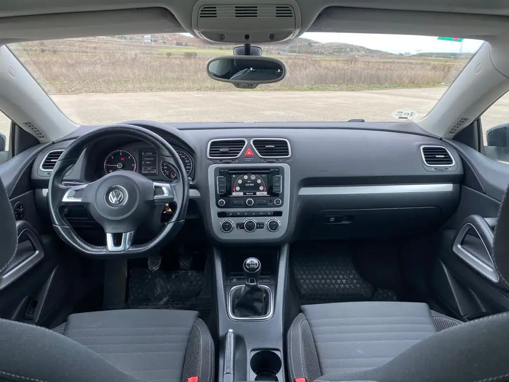 VOLKSWAGEN scirocco