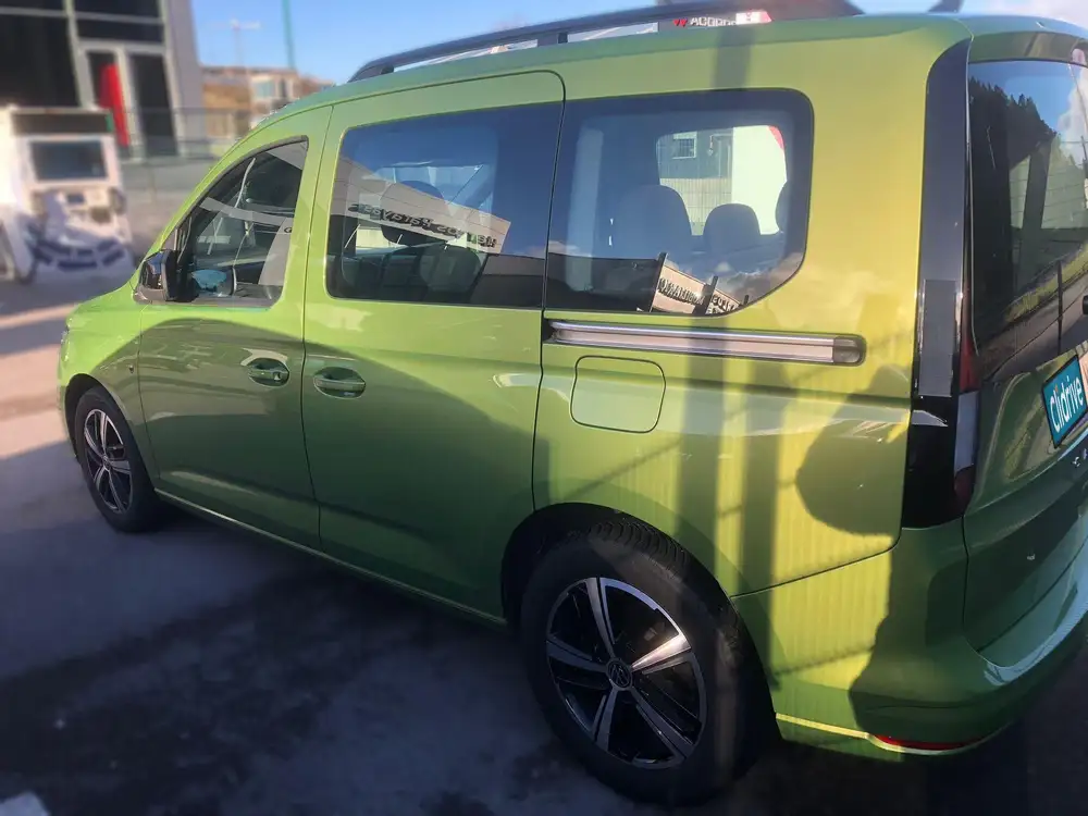 VOLKSWAGEN caddy