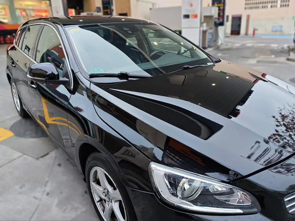 VOLVO V60 - Foto 2 | Clidrive