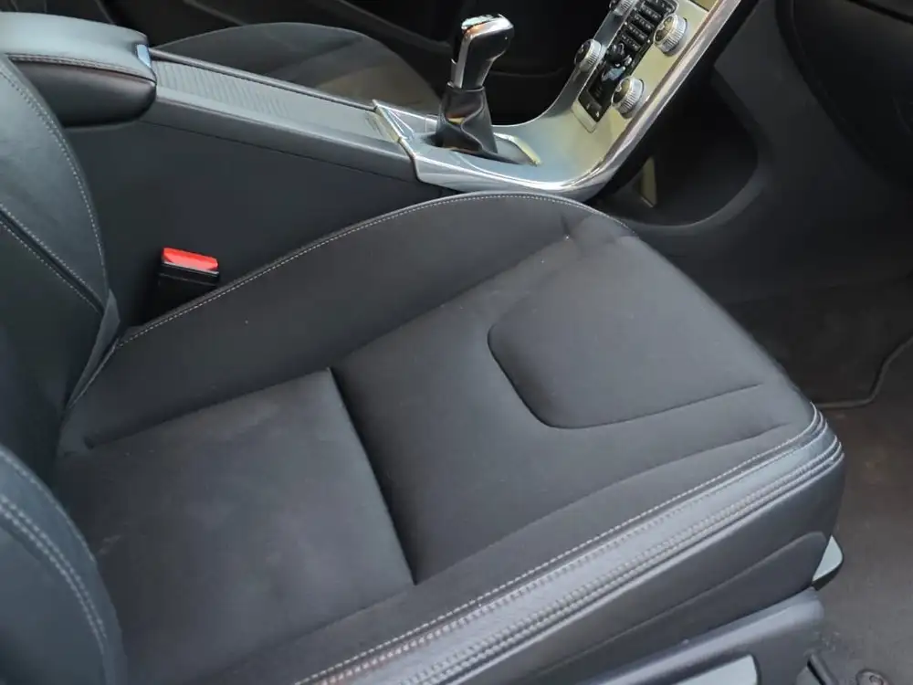 VOLVO V60 - Foto 10 | Clidrive