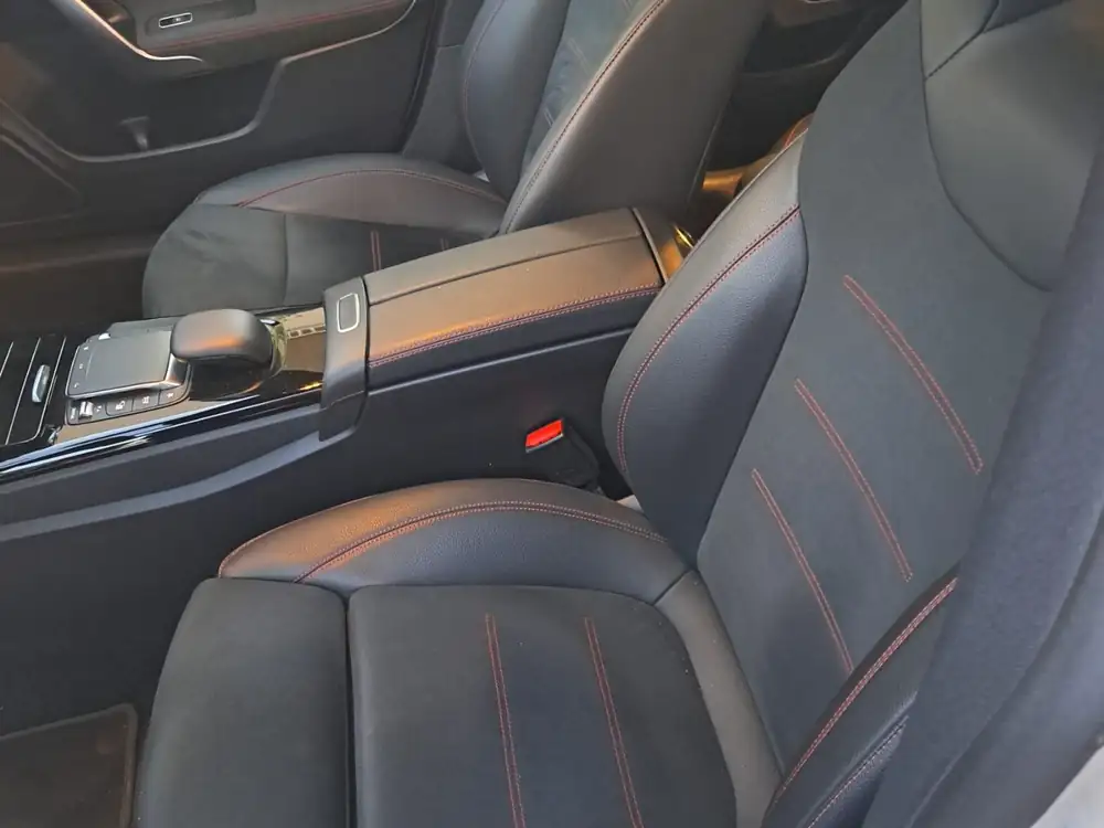 MERCEDES cla