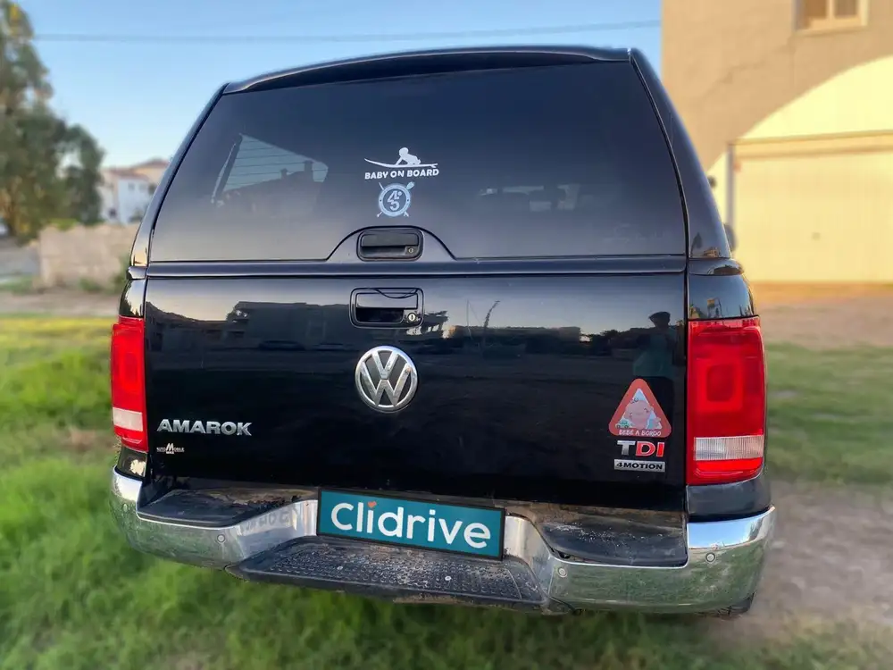 VOLKSWAGEN amarok