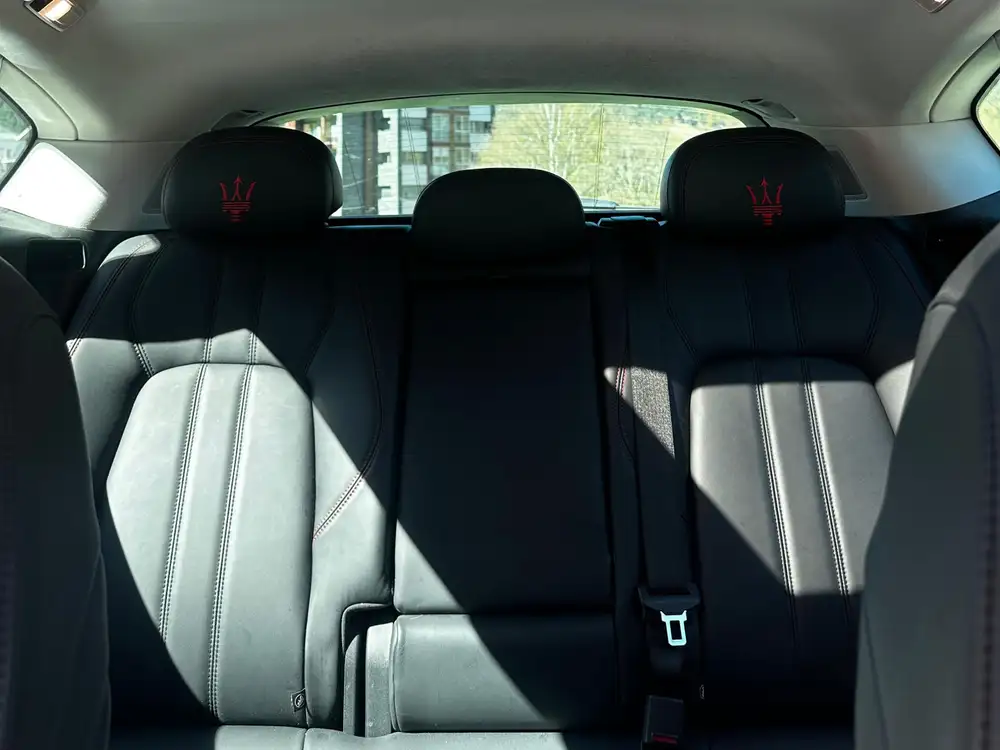 MASERATI levante - Foto 6 | Clidrive