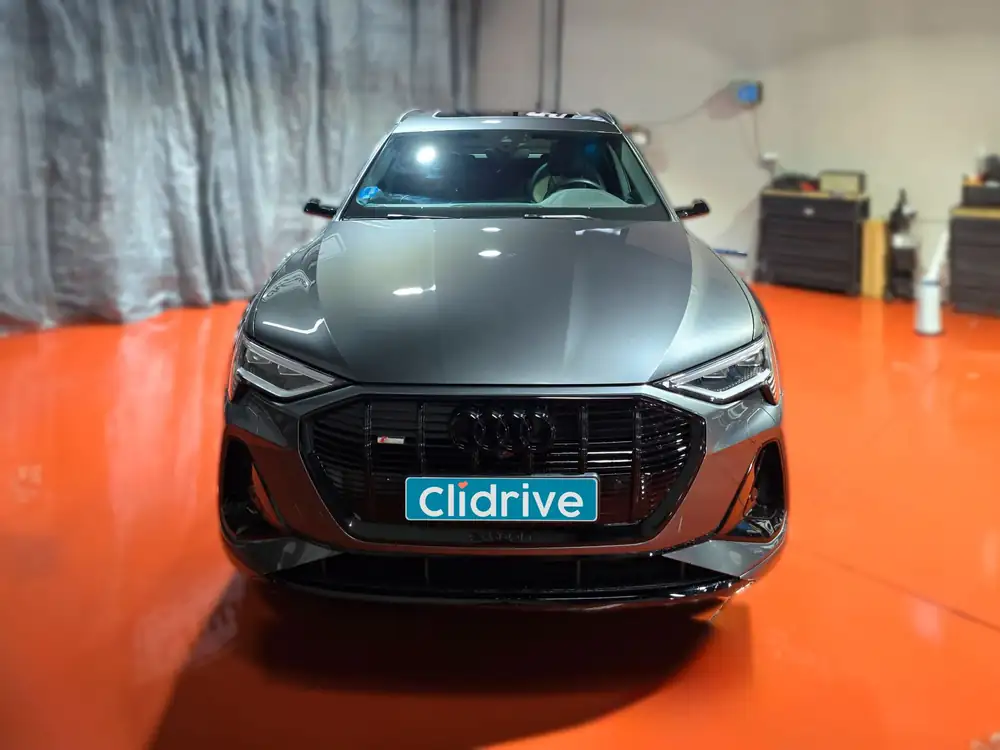 AUDI e-tron sportback