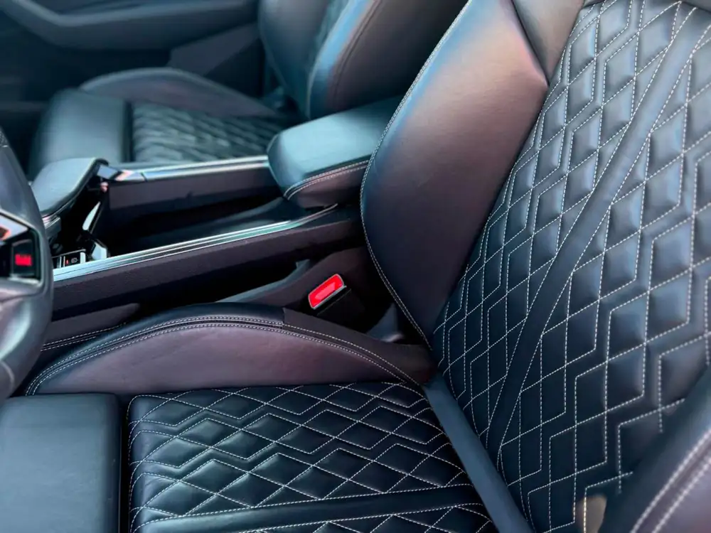 AUDI e-tron sportback