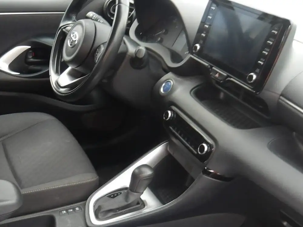 TOYOTA yaris - Foto 6 | Clidrive