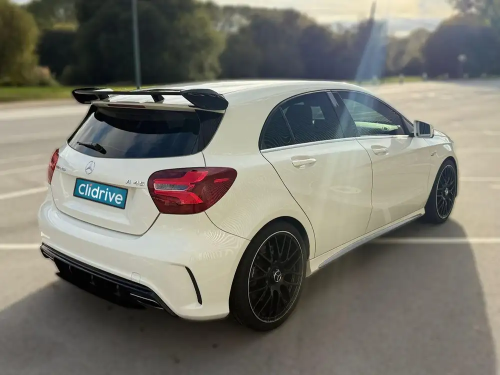 MERCEDES cla