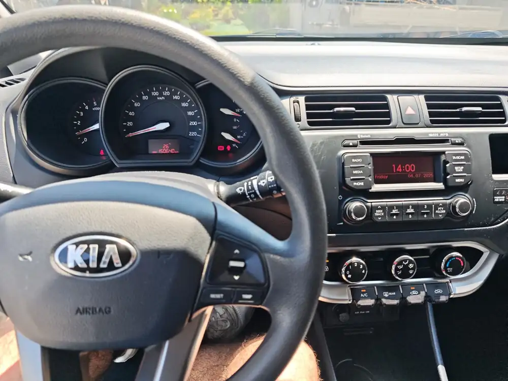 KIA rio