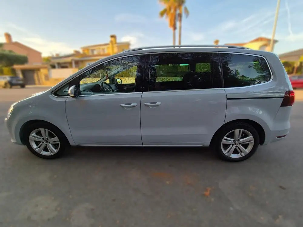 VOLKSWAGEN sharan