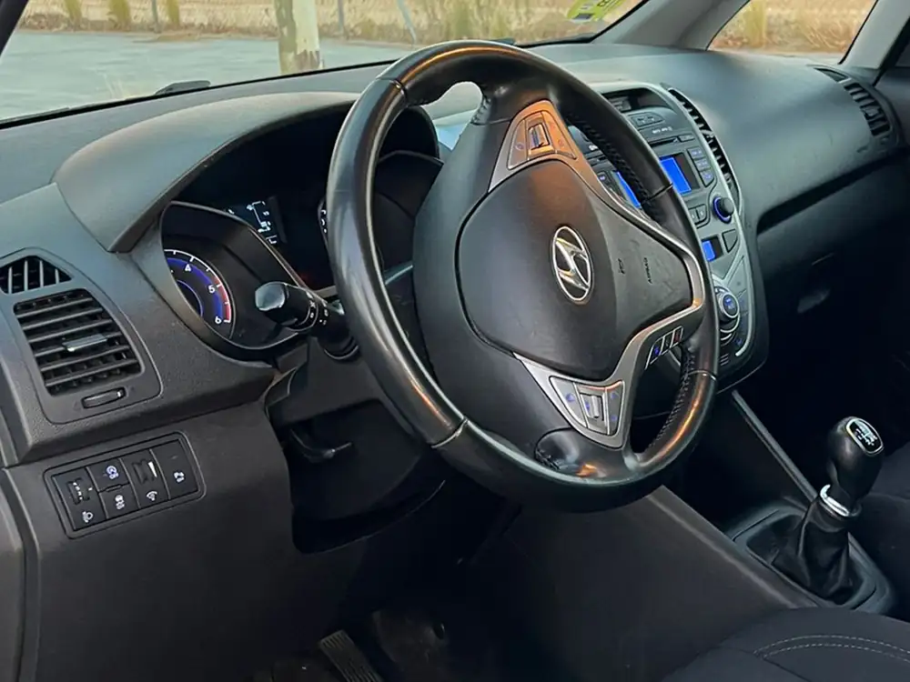 HYUNDAI ix20