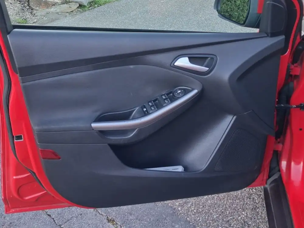 FORD focus - Foto 9 | Clidrive