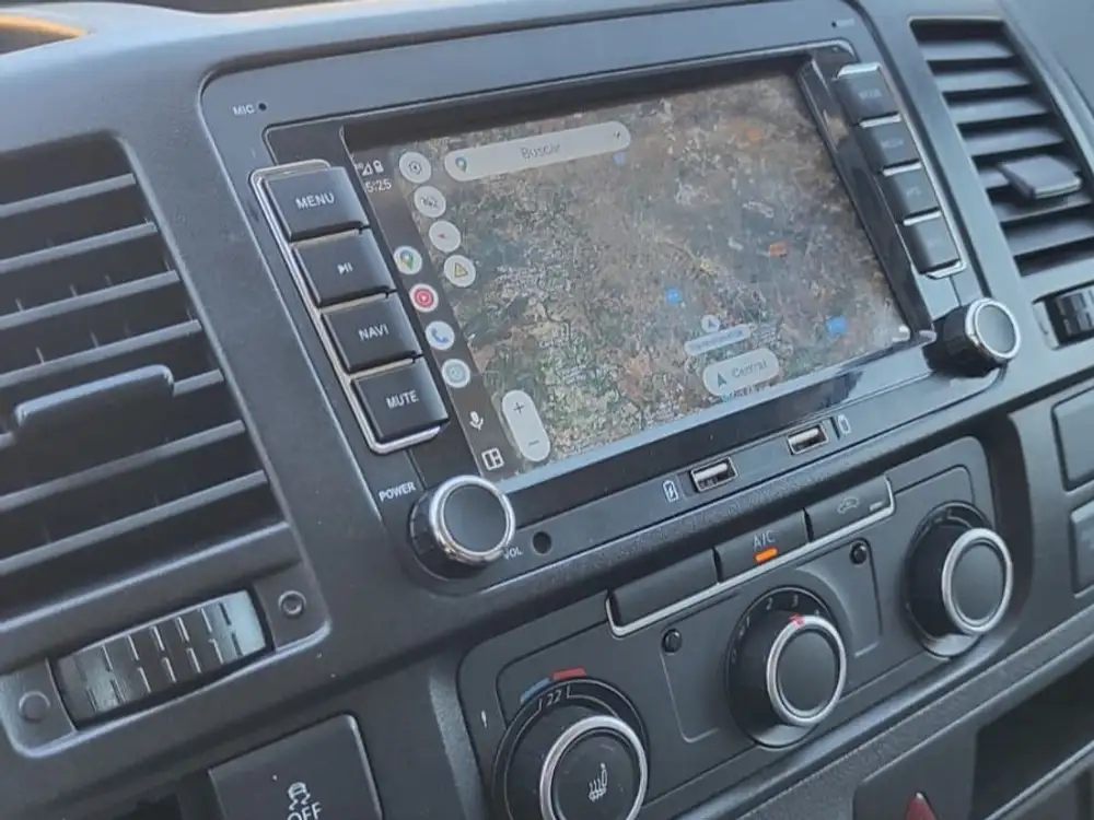 VOLKSWAGEN transporter