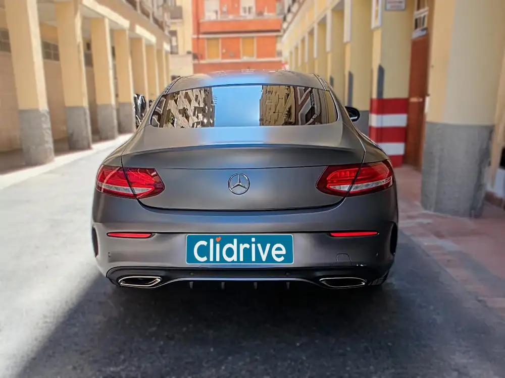 MERCEDES clase c