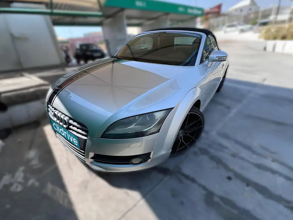 AUDI tt