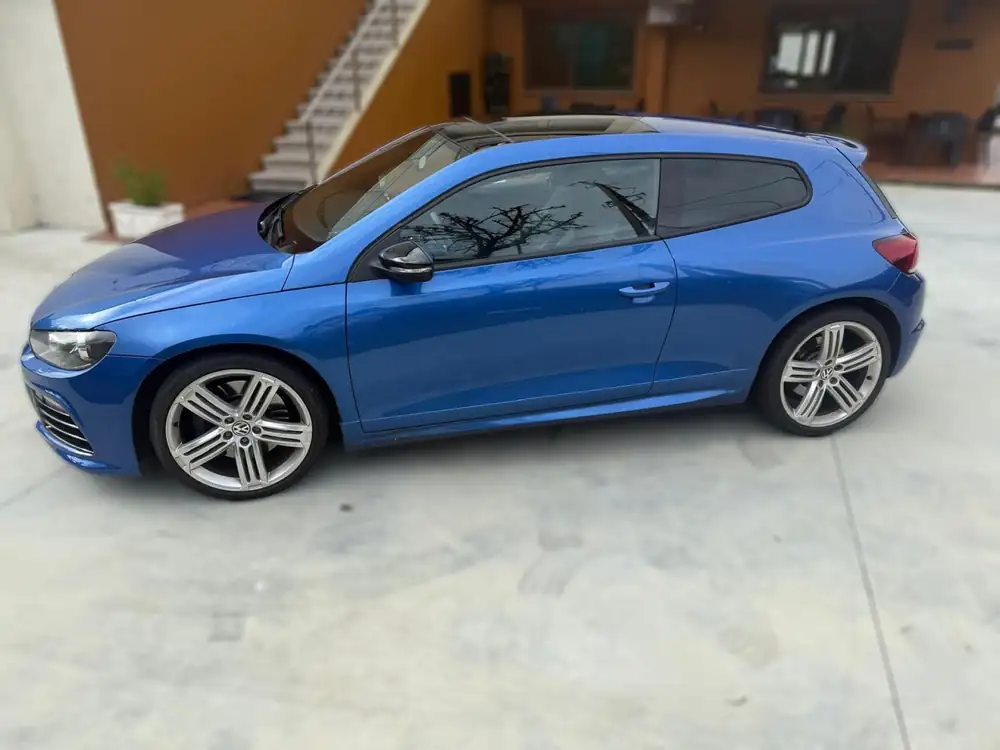 VOLKSWAGEN scirocco