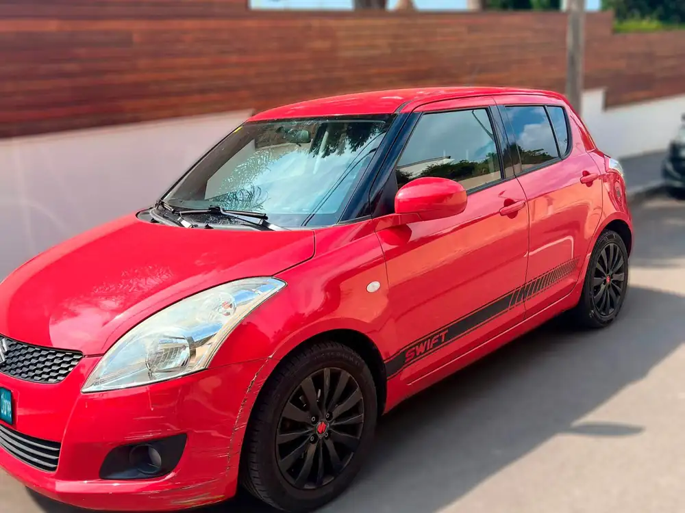 SUZUKI swift