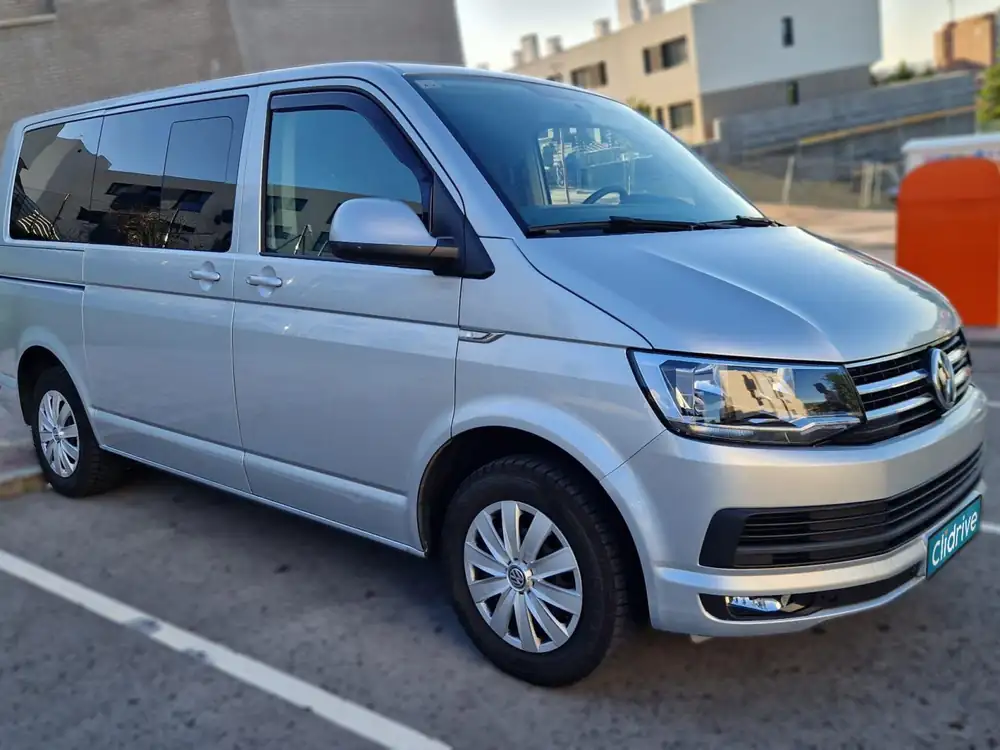 VOLKSWAGEN caravelle