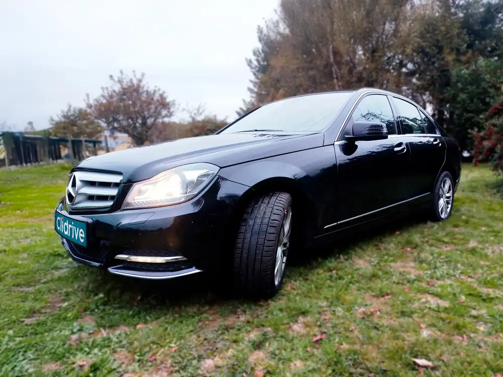 MERCEDES clase c