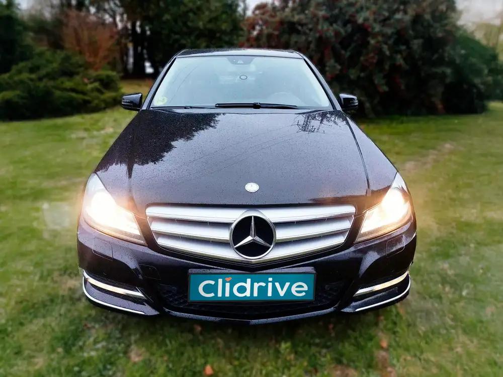 MERCEDES clase c