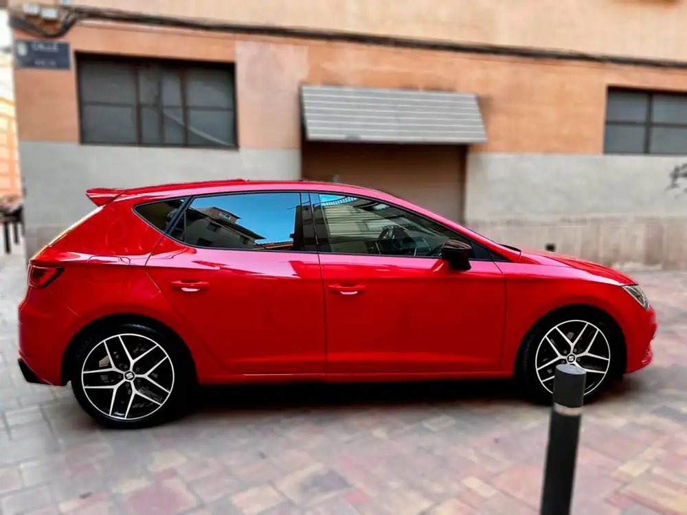 SEAT leon