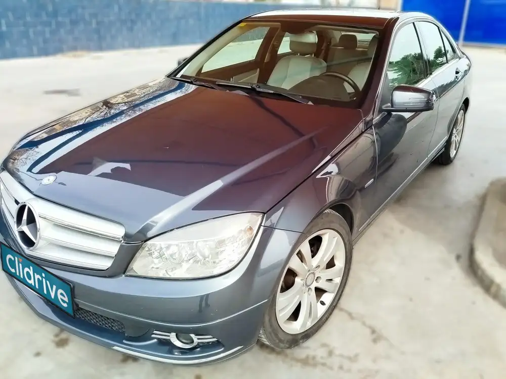 MERCEDES clase c