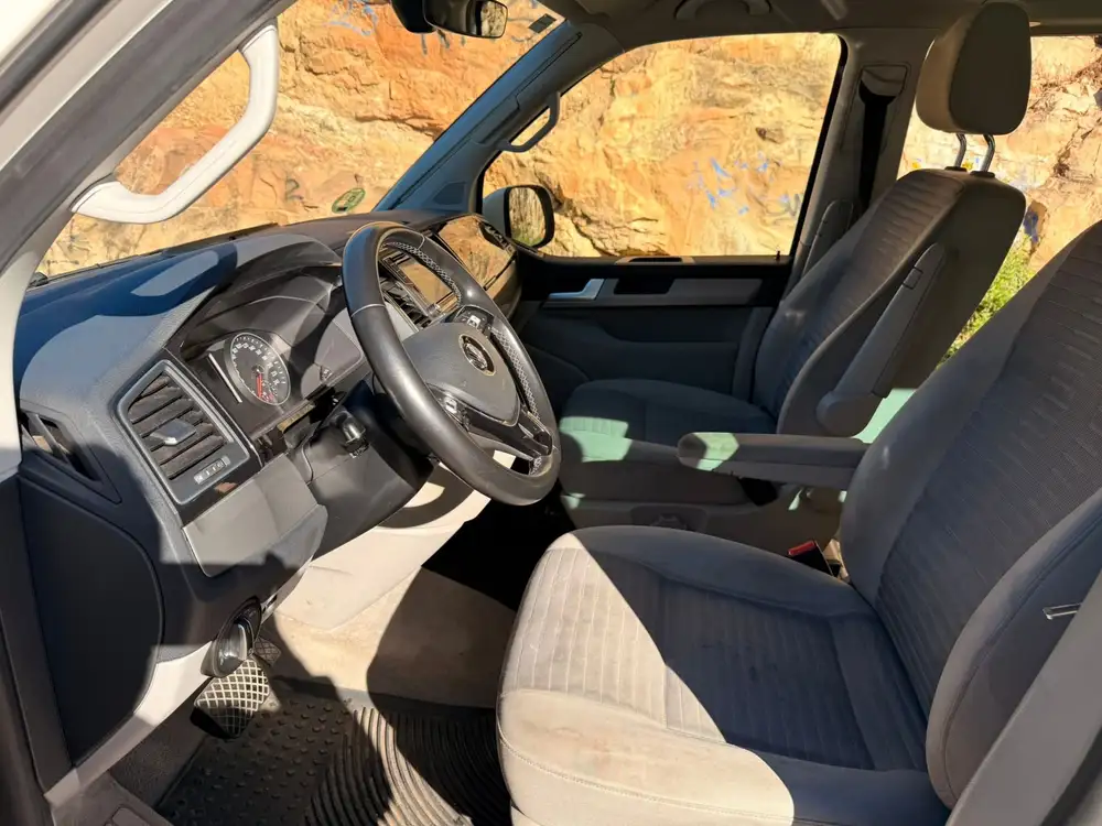 VOLKSWAGEN california