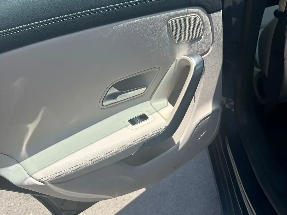 MERCEDES cla