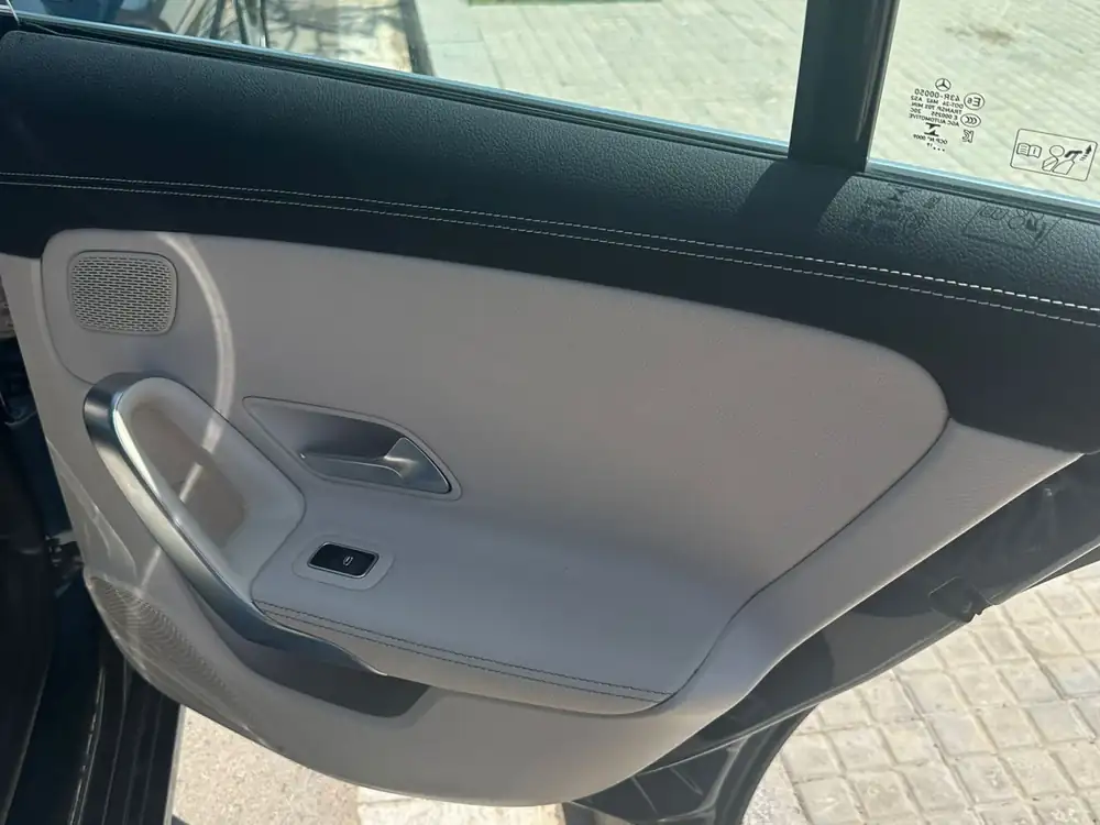 MERCEDES cla