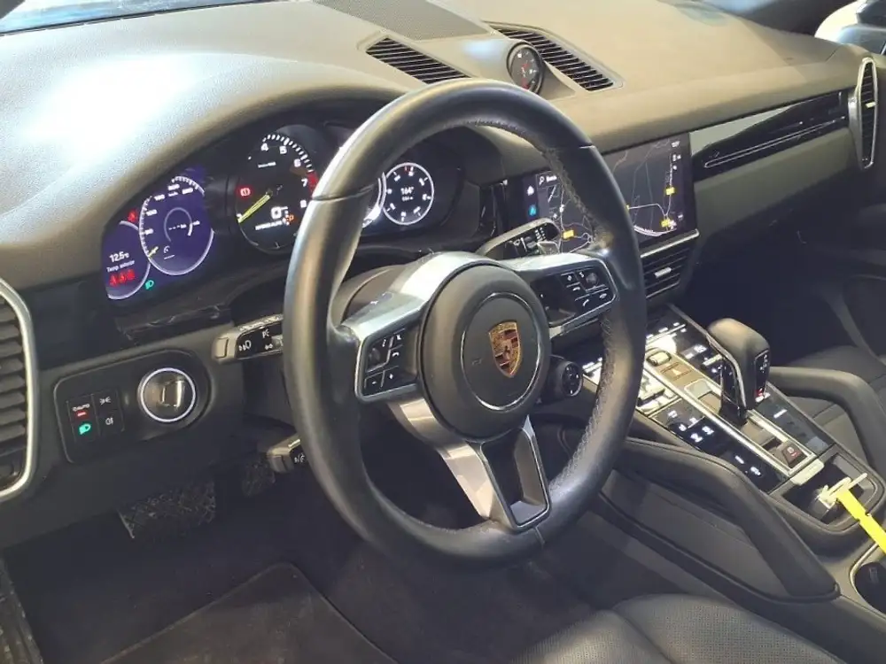 PORSCHE cayenne coupé