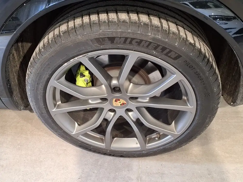 PORSCHE cayenne coupé