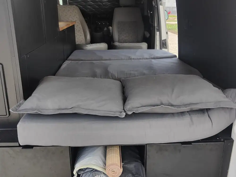 VOLKSWAGEN transporter