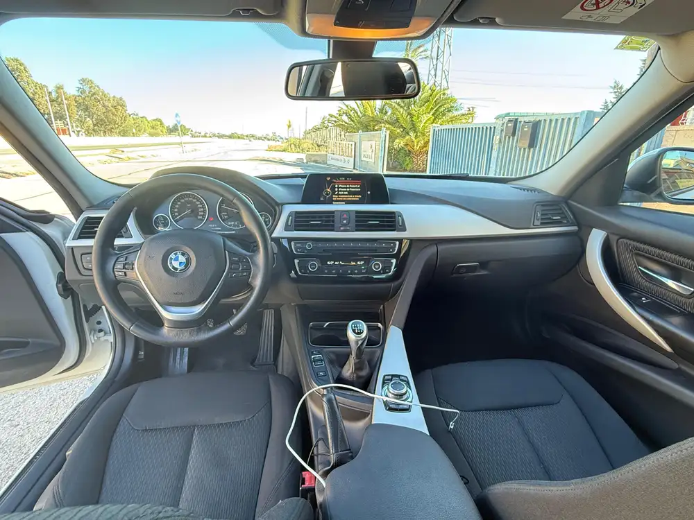 BMW serie 3 - Foto 8 | Clidrive