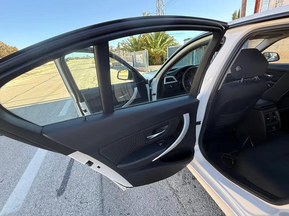 BMW serie 3 - Foto 12 | Clidrive