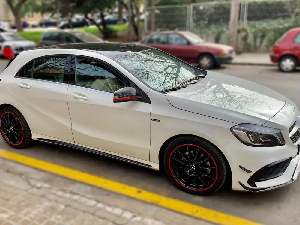 MERCEDES clase a